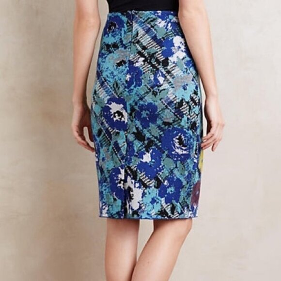 Rowan Pencil Skirt by Troubadour - Picture 5 of 10